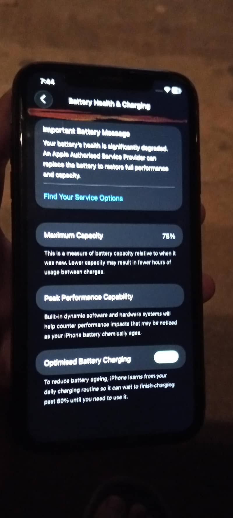 Apple iPhone 11 3
