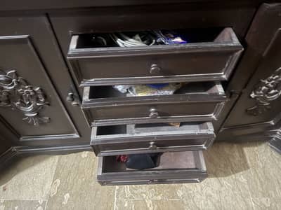 Crockery Cabinet
