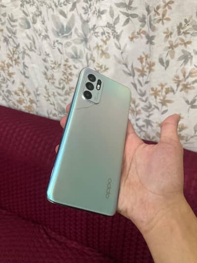 OPPO Reno 6 with box