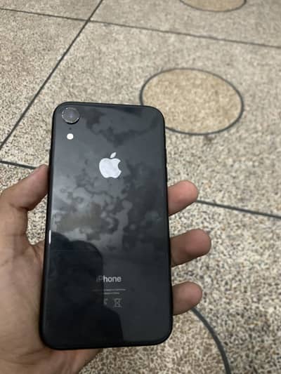 Apple iPhone XR