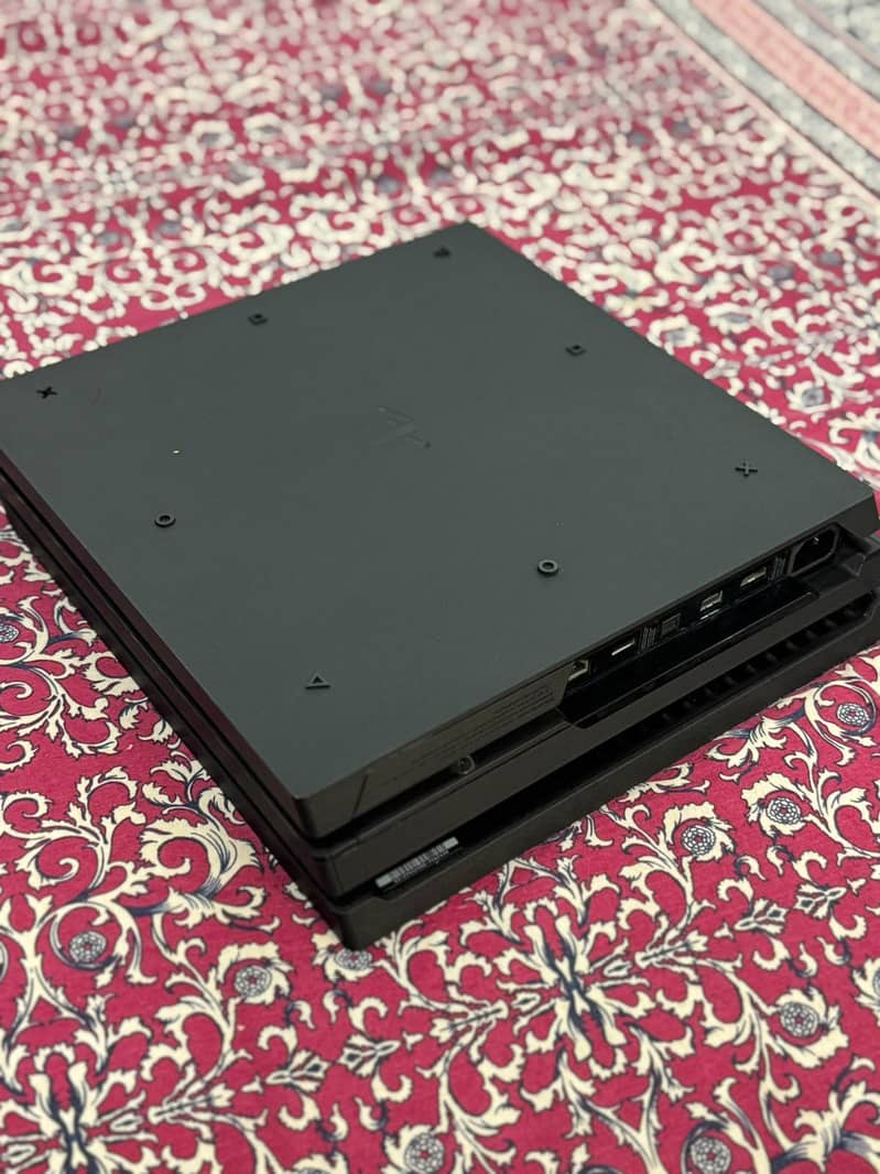 playstation 4 pro 1