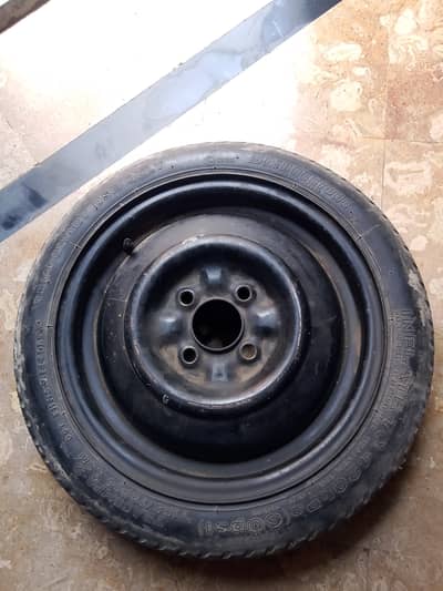 Spetney spare tyre 4 nuts 14 inches