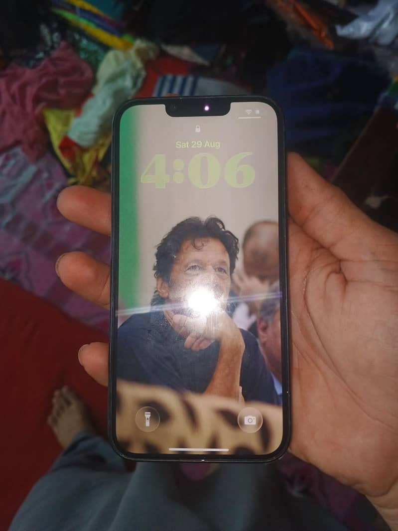 Apple iPhone 13 3
