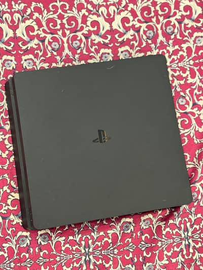 playstation 4 slim