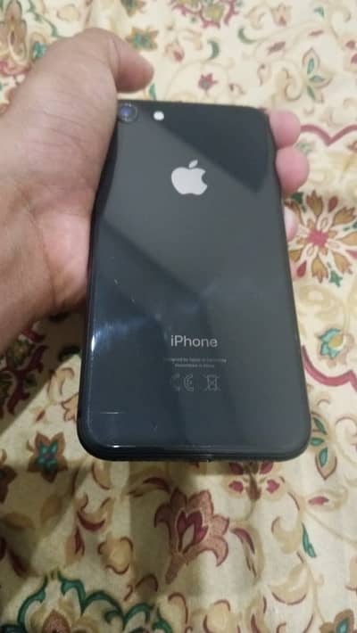 Apple iPhone 8
