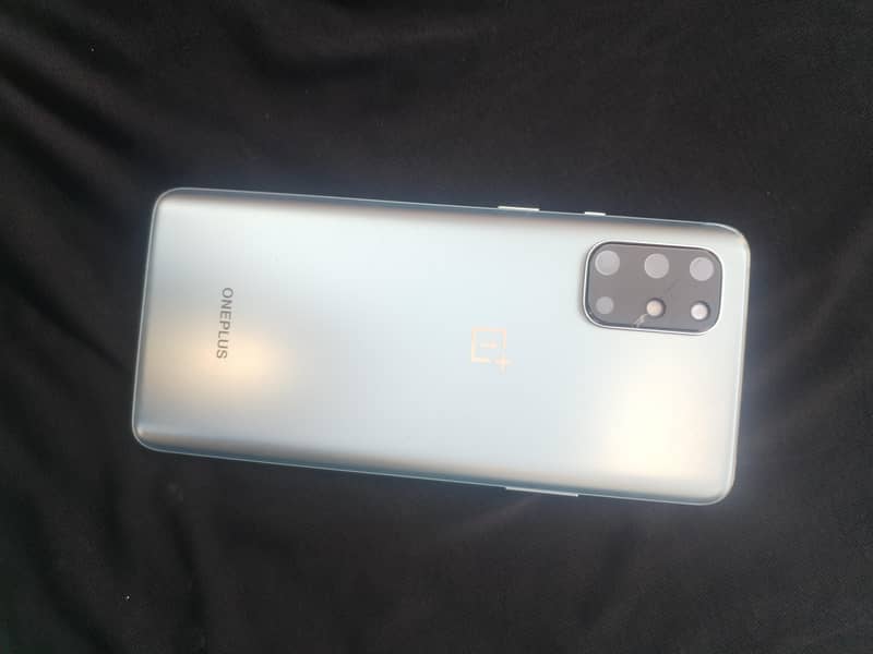 One Plus 8T 4
