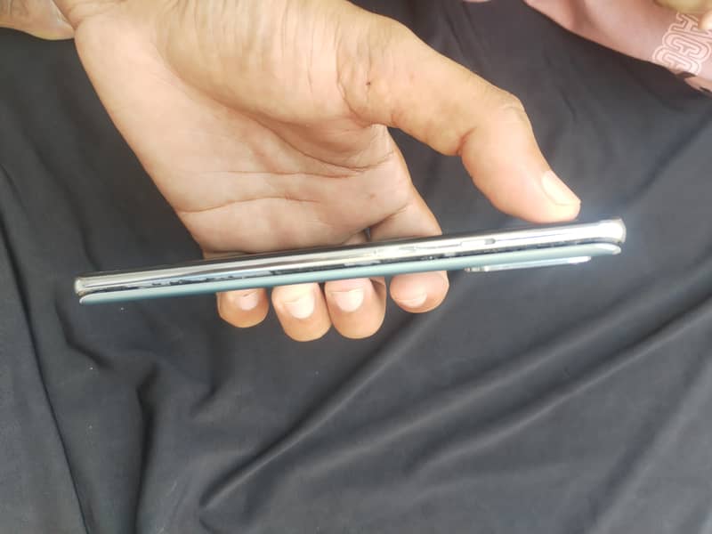 One Plus 8T 6