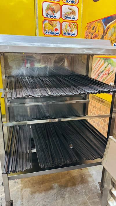BBQ counter or 200 seakh side counter mukamel setup sell urgent