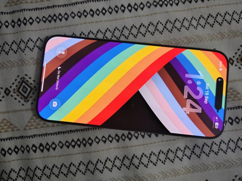 Apple iPhone 16 Pro Max 6
