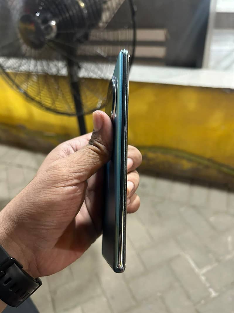 Infinix Zero 40 2