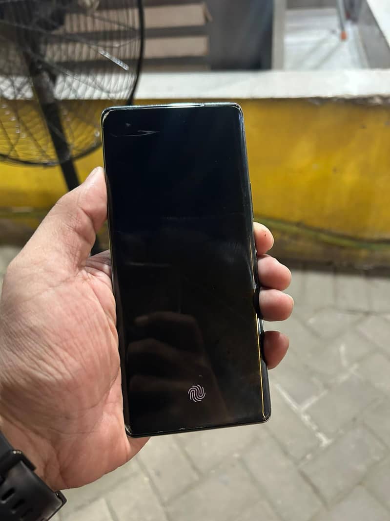 Infinix Zero 40 4