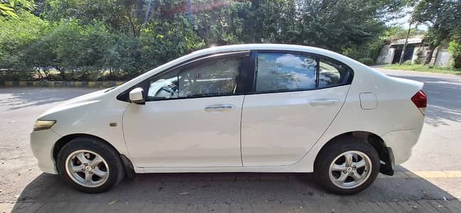 Honda City i-VTEC 2014