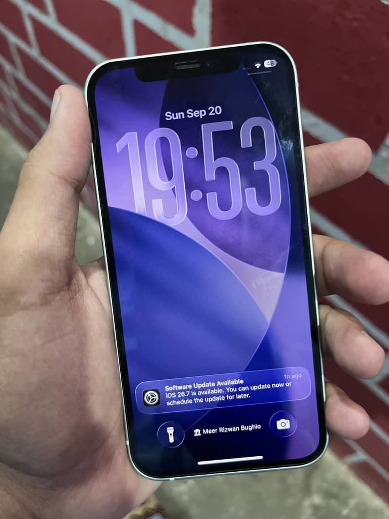 Apple iPhone 12 7