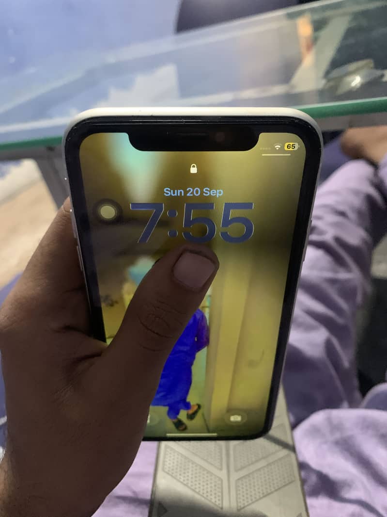 Apple iPhone 11 1