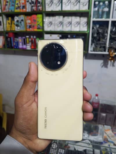 Tecno CAMON 30S