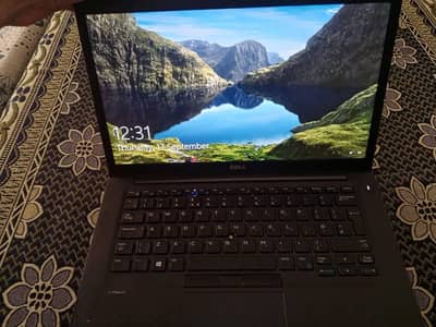 i7 7th Gen 16GB/256GB SSD