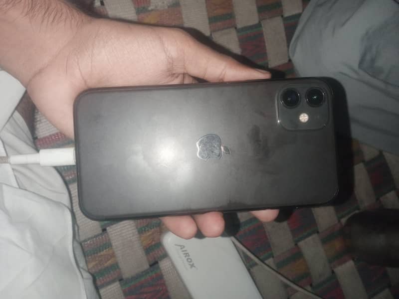 Apple iPhone 11 6