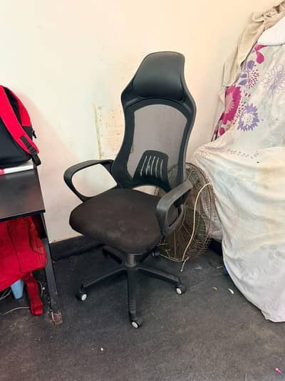 office chair and table