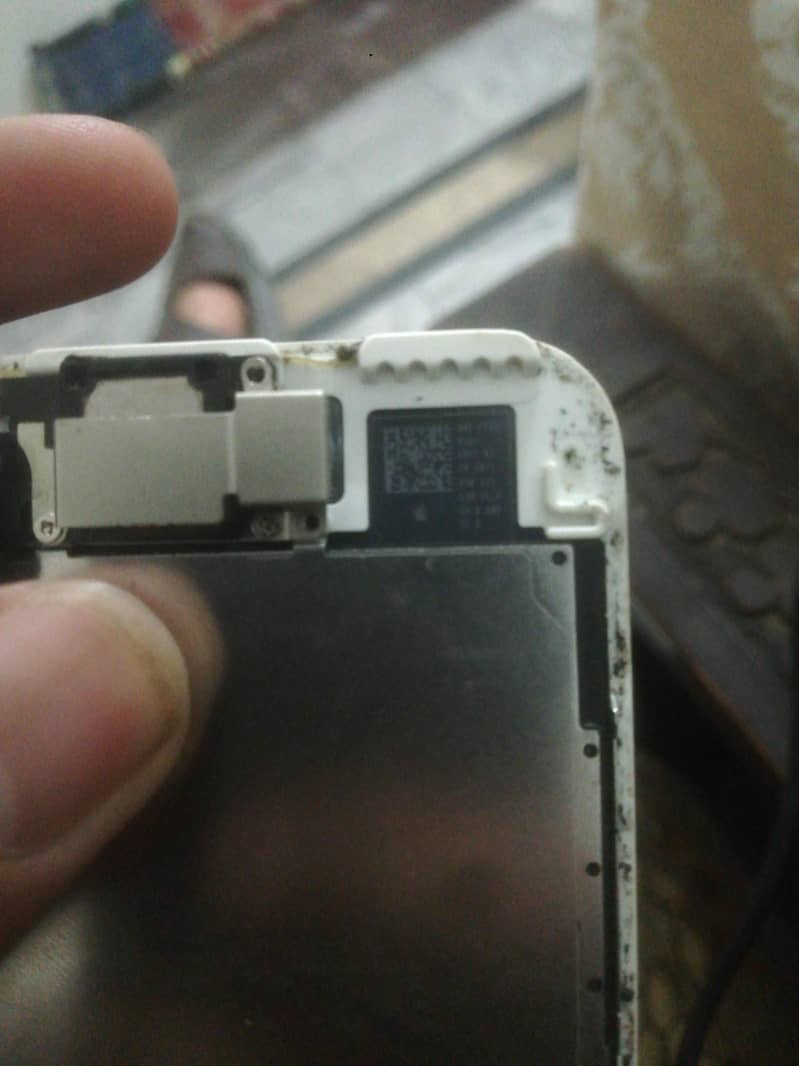 Apple iPhone 7 Plus 2