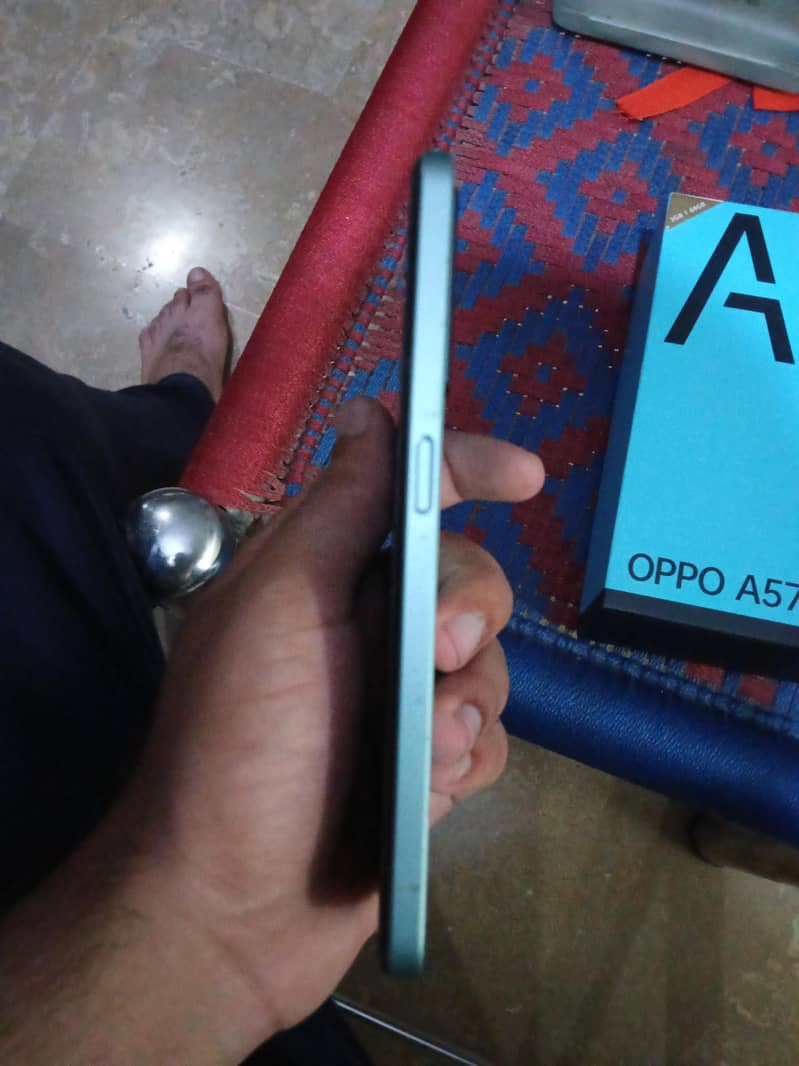 OPPO A57 2