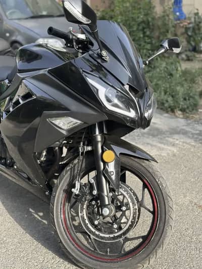 Kawasaki zx10R replica new bike