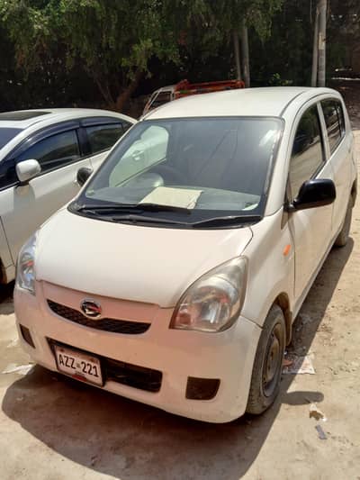 Daihatsu Mira 2010