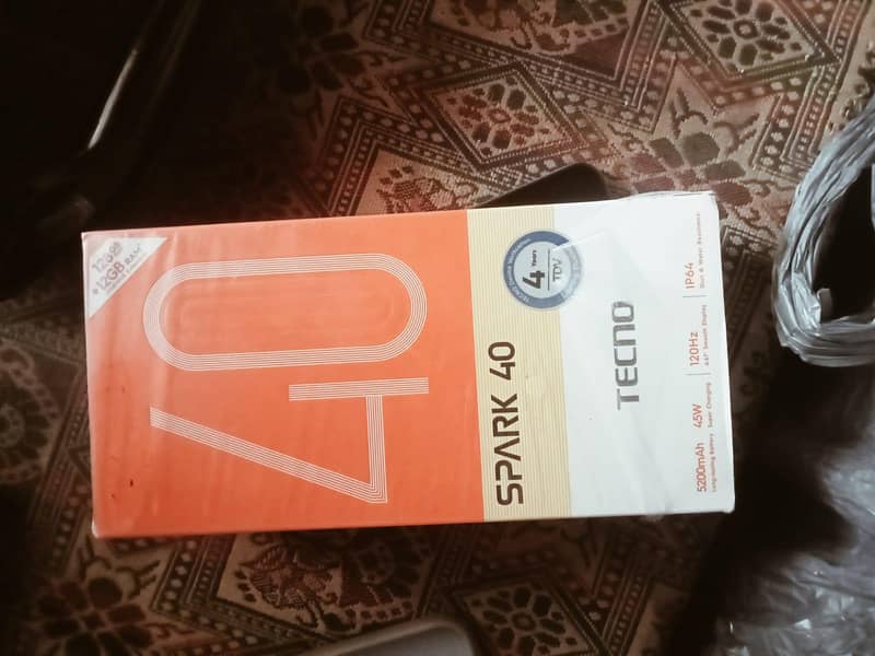 Techno spark 40 9