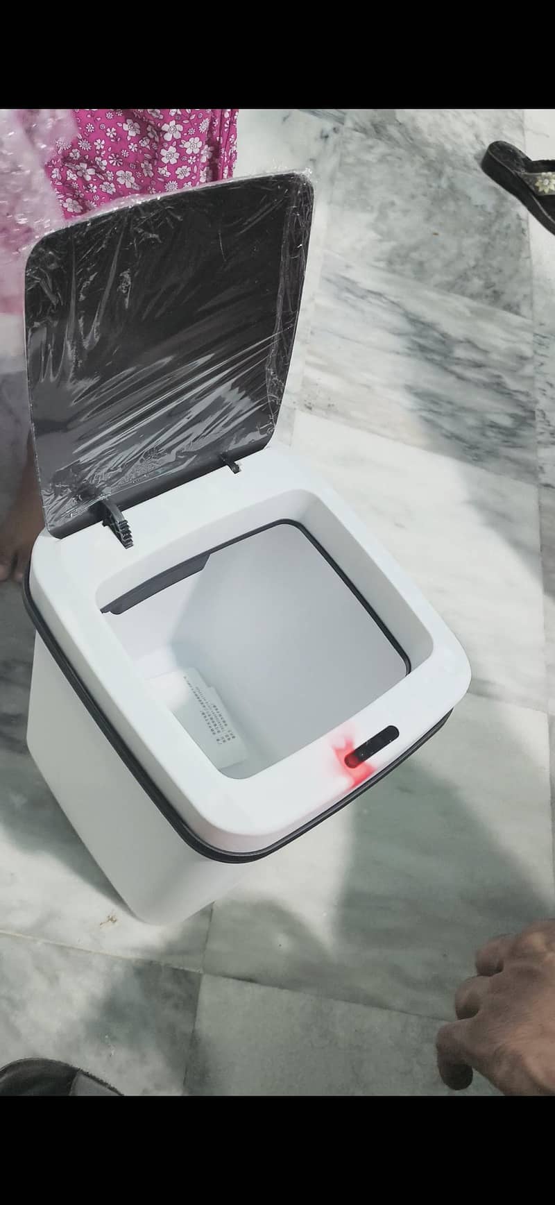 Automatic dustbin 1