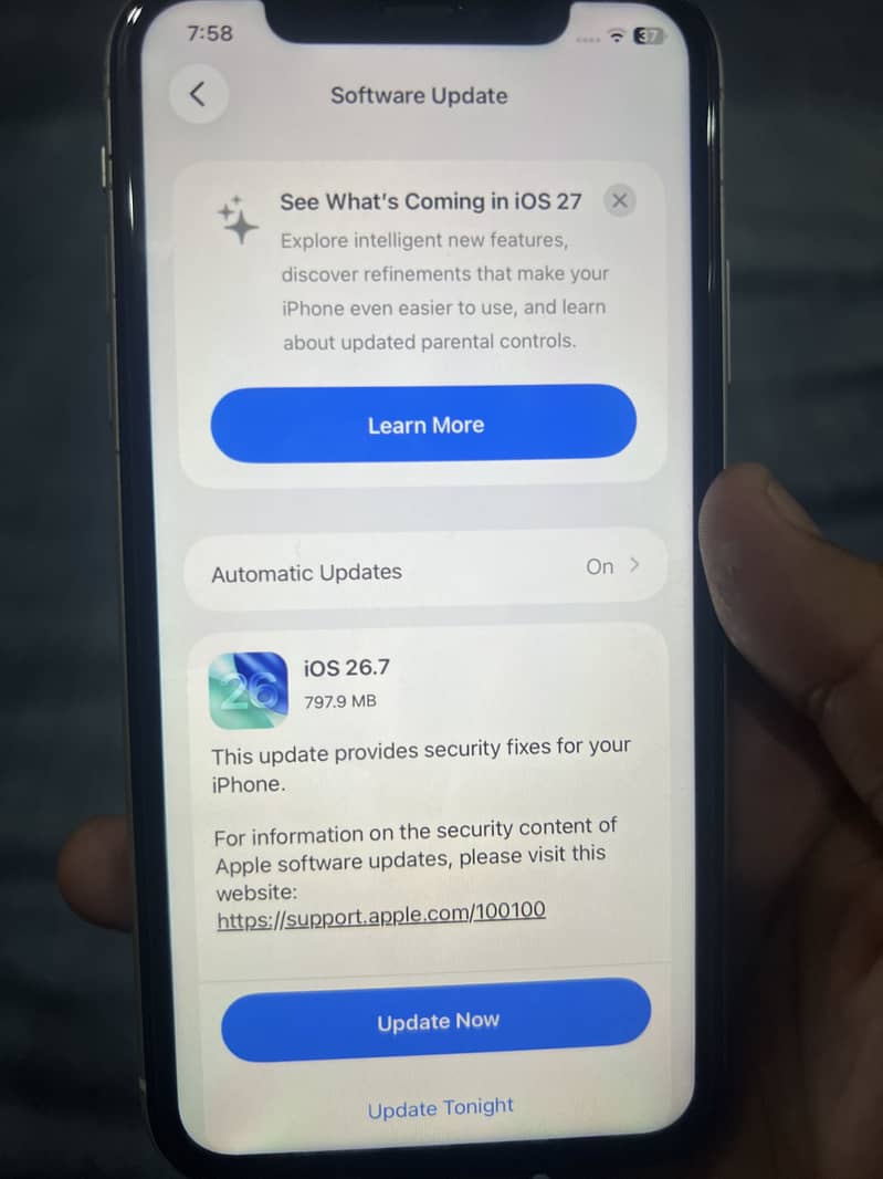 Apple iPhone 11 3