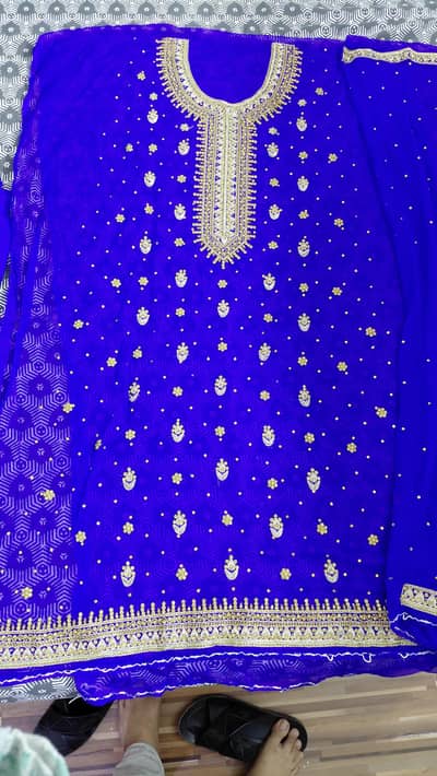 Embroidered 3 piece suit (Chiffon and Net)