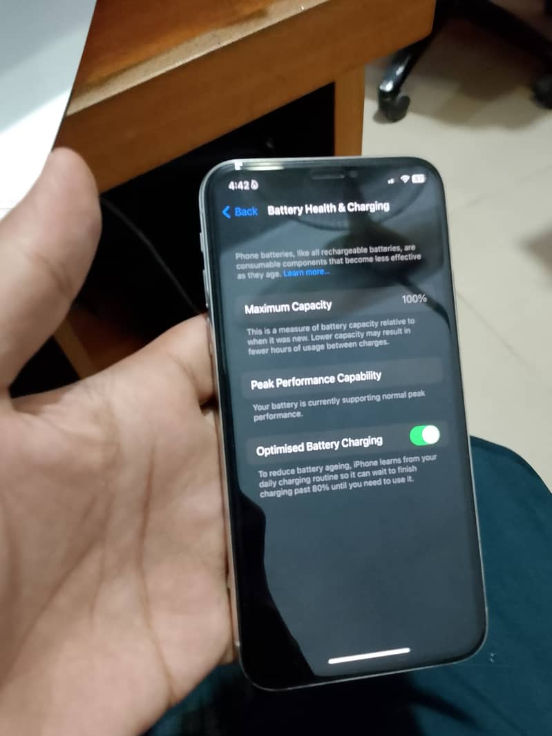 Apple iPhone X 0