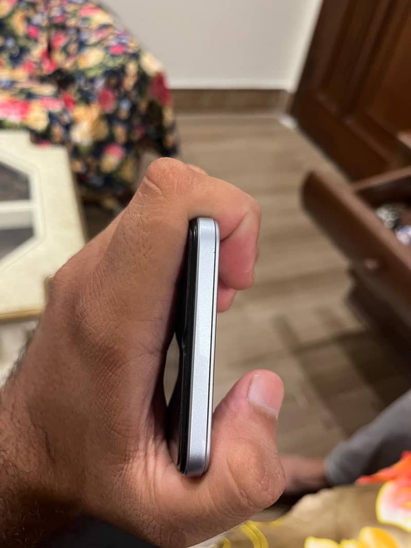 Infinix Note 12 5
