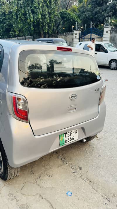 Daihatsu Mira 2013