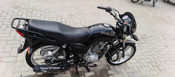 Suzuki 110