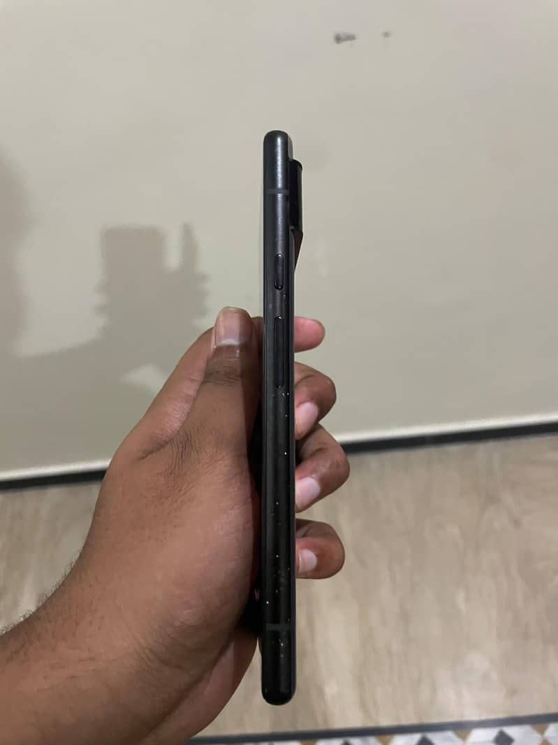 Google Pixel 6 4