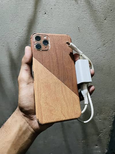 iPhone 11 Pro Max Waterpack Exchange Possible