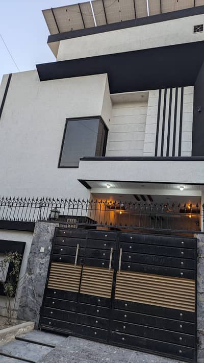 5 Marla Triple Story House For Rent