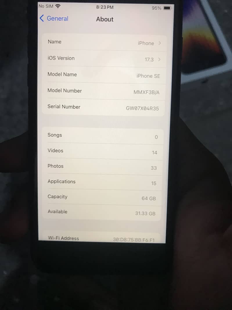 Apple iPhone SE 3