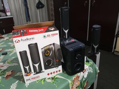 AD-7000