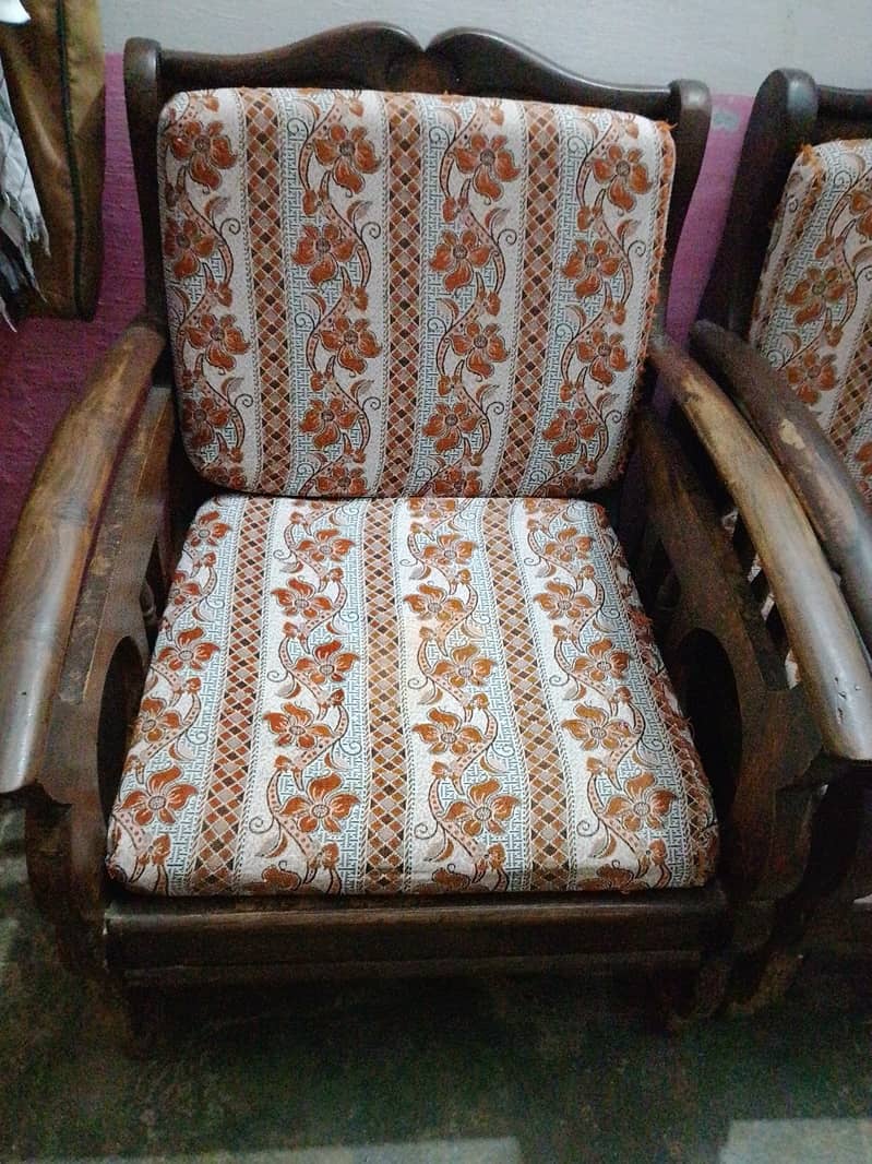 sofa+gadiyan 1