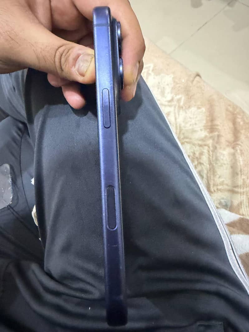 Apple iPhone 17 Pro 3