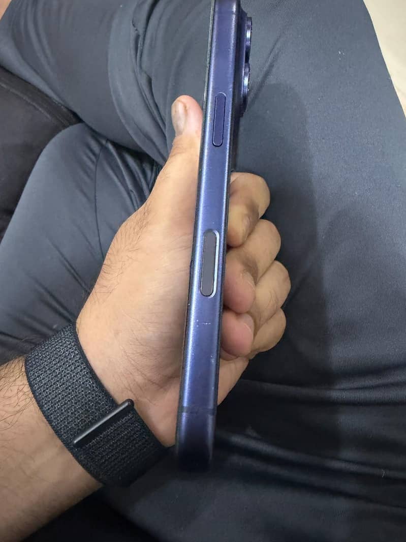 Apple iPhone 17 Pro 6