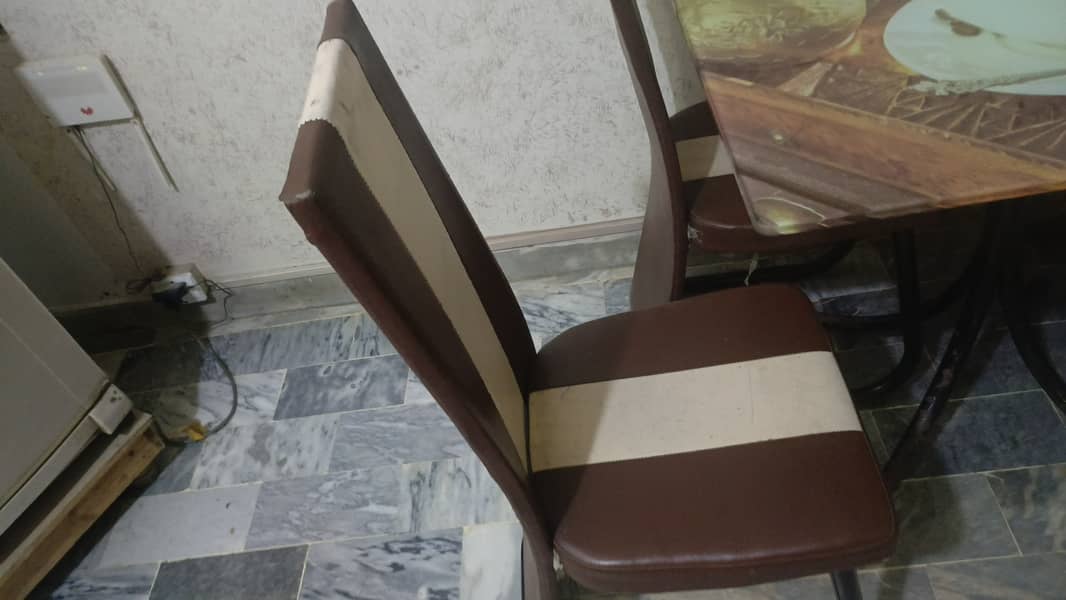 4 chairs dining table 1