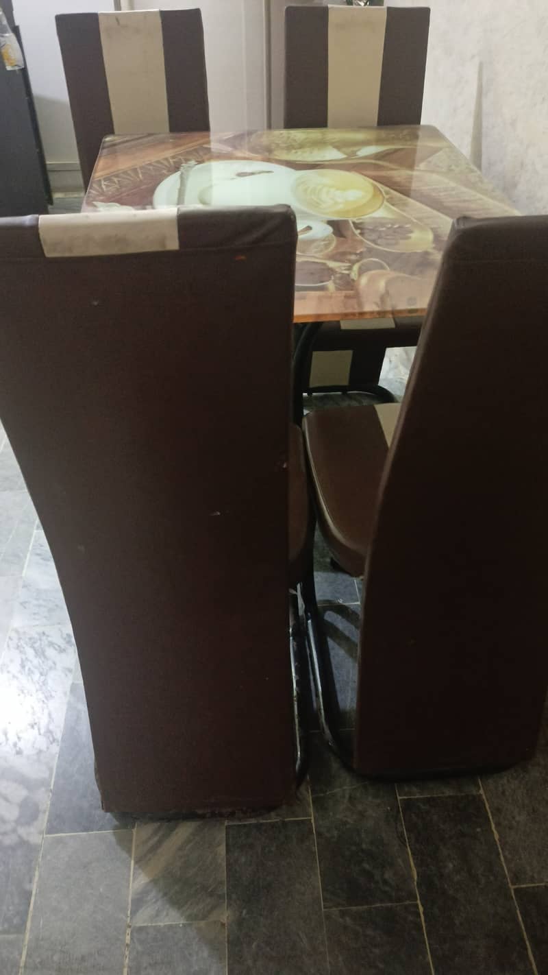 4 chairs dining table 3