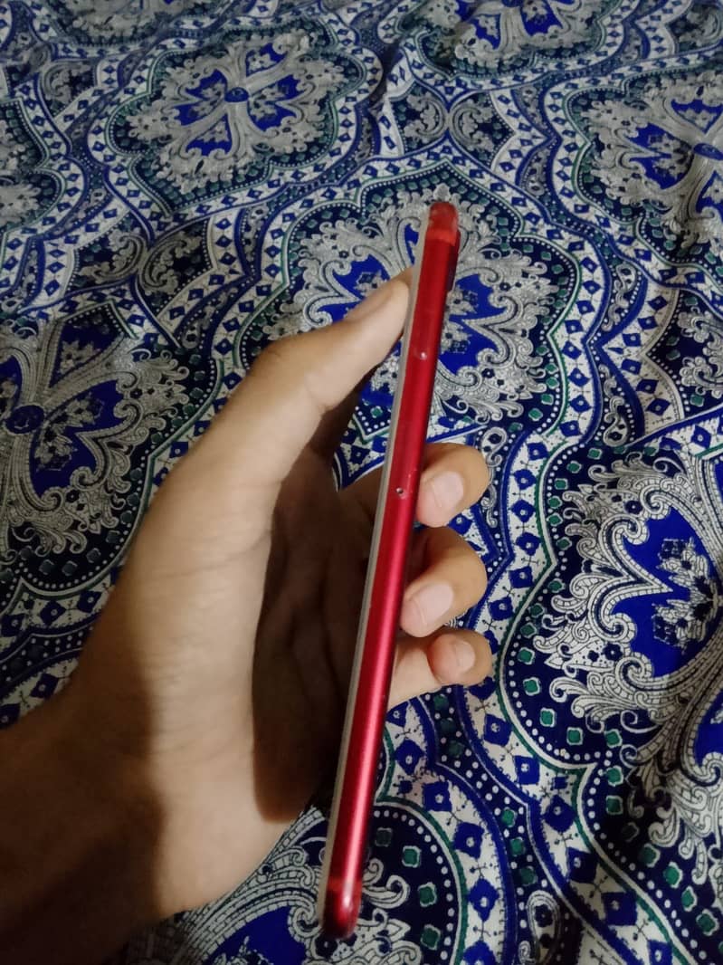Apple iPhone 7 Plus 1