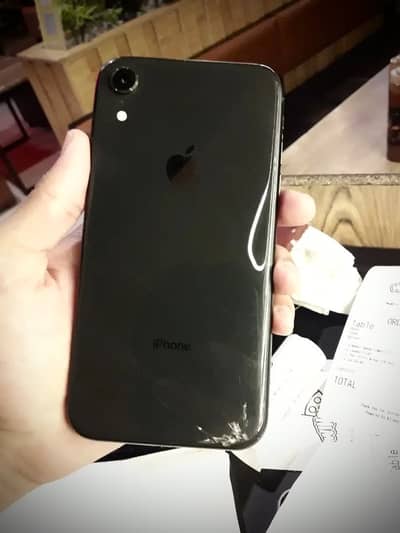 Apple iPhone XR