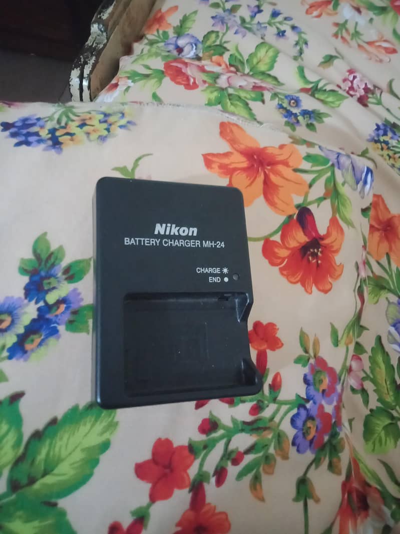 nikon 5