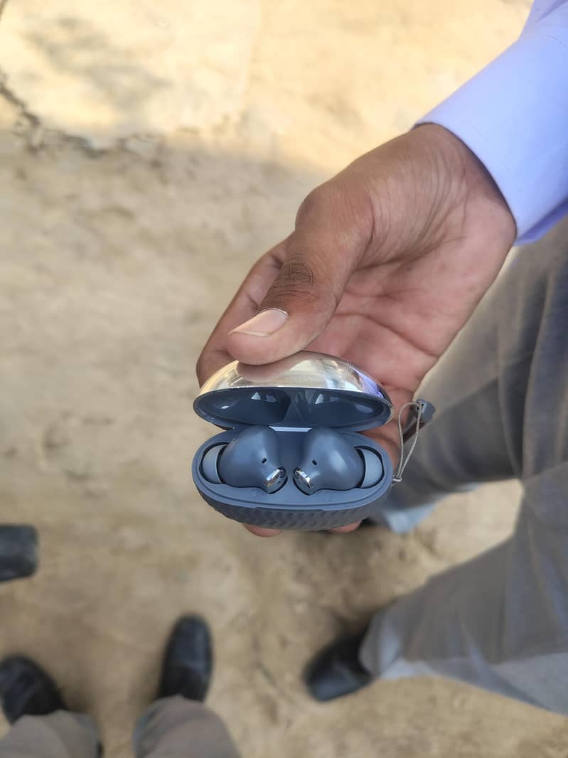 pro 7 Earbuds 3