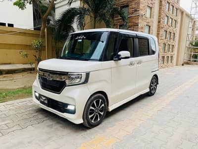 Honda N Box Custom 2018/2021 Pearl White Push Start