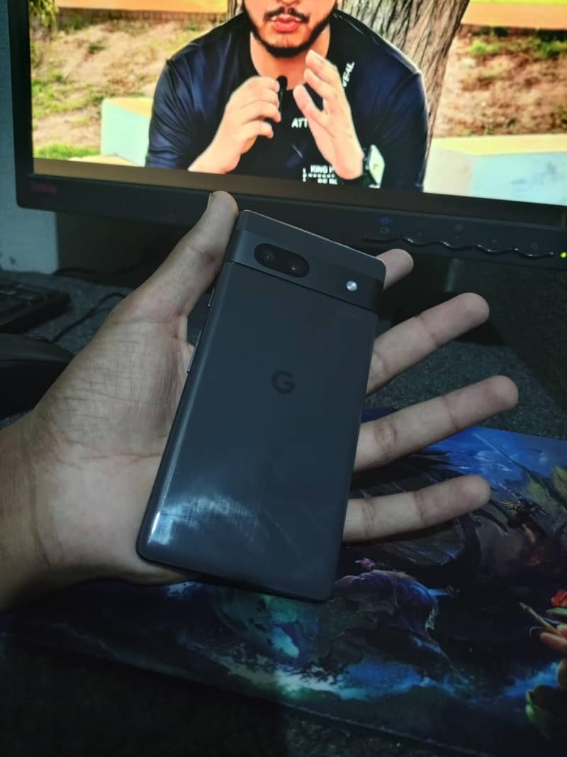 Google Pixel 7A 0